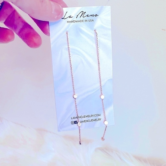 NWT La Meno Beautiful Rose Gold Dangle Earrings NWT - Picture 2 of 13